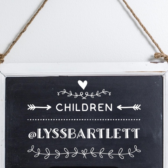 Children / Baby - Picture 1 of 1